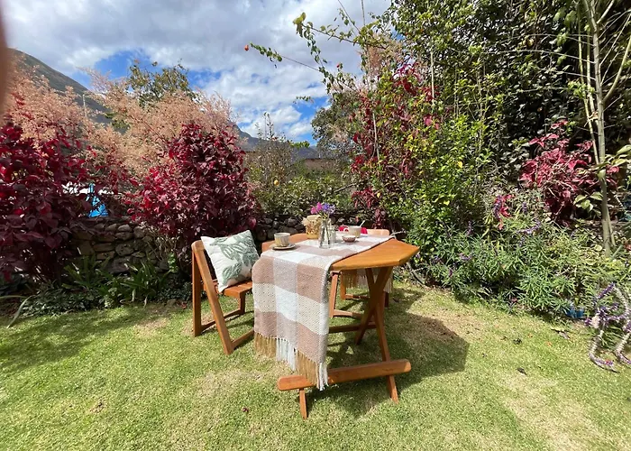 Casa Paqocha - & Garden - Shared Kitchen & Hot Water
