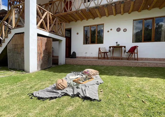 ホテル Casa Paqocha - & Garden - Shared Kitchen & Hot Water ウルバンバ