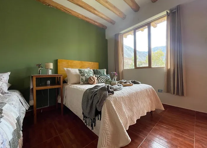 ホテル Casa Paqocha - & Garden - Shared Kitchen & Hot Water ウルバンバ