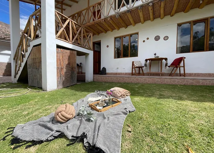 ホテル Casa Paqocha - & Garden - Shared Kitchen & Hot Water ウルバンバ